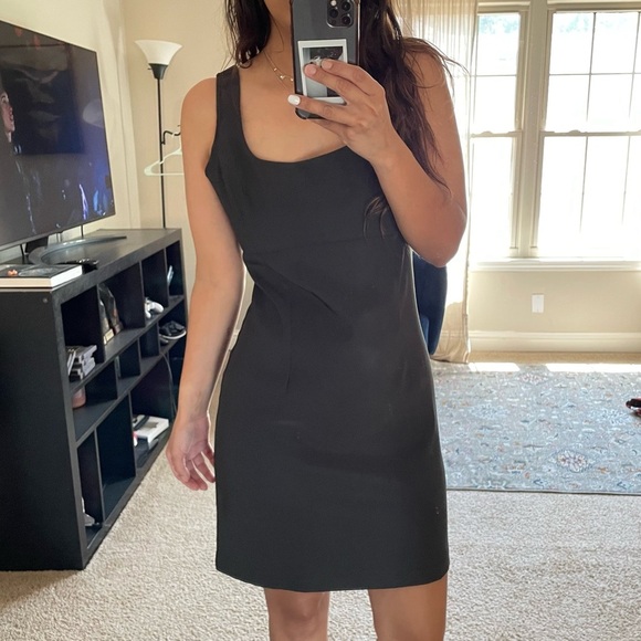 Vintage Alyn Paige Structured Minimalist Dress - Picture 2 of 10